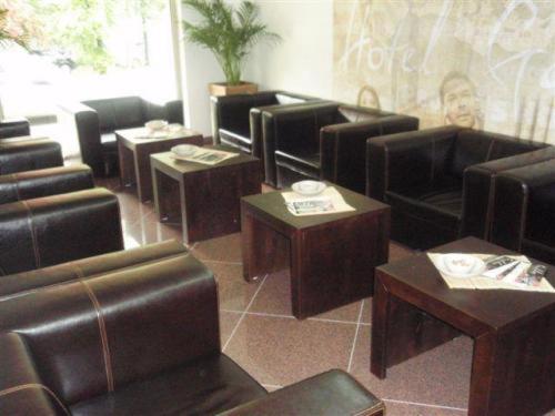 Hotel Galileo Žilina Esterno foto